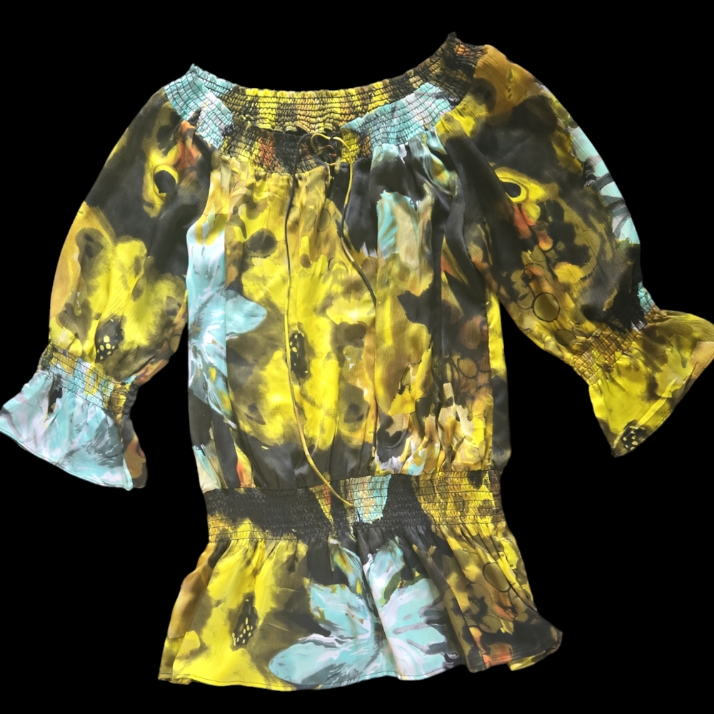 Essentials by Milano Blouse